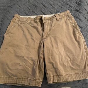Aero cargo shorts.